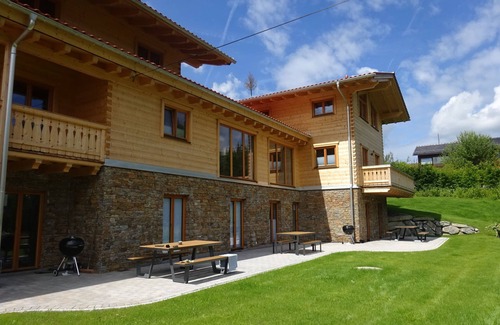 Jungholz Ski Chalet | Cozy and modern chalet - where Allgäu and Tyrol "kiss"