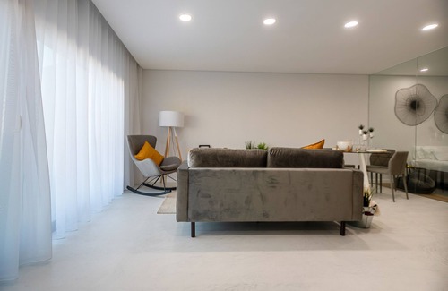 Sao Juliao Apartment | Cozy and Modern Loft in the city centre