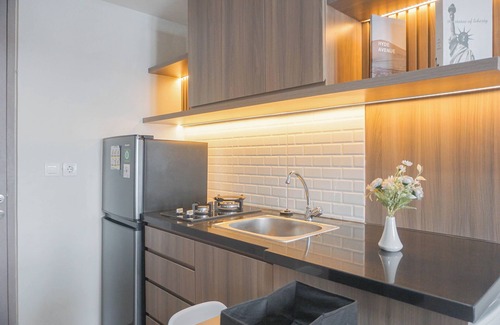 Cikarang Apartment | Cozy And Modern Look 1Br Apartment Vasanta Innopark By Travelio