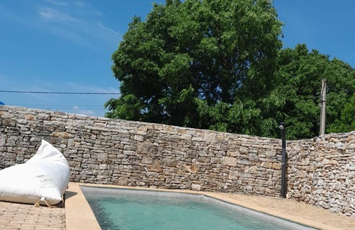 Rezanci Villa | Cozy and modern remodeled Istrian villa with pool and a separate lounge area.