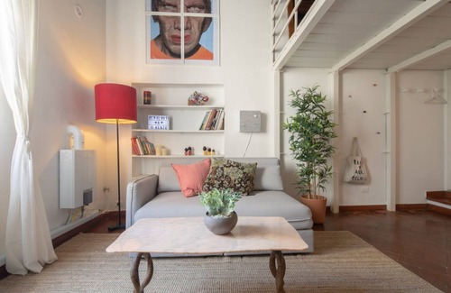 Santo Spirito House | Cozy and modern studio apartment by Mmega
