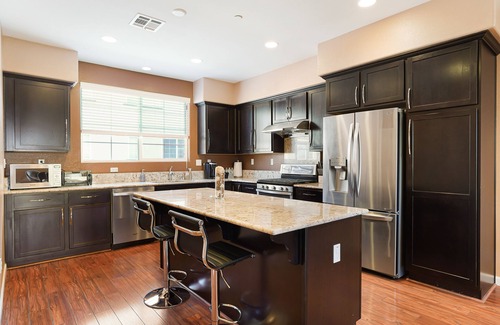 Ardenwood House | Cozy and Peaceful 3br/3.5bath. SF Bay Area