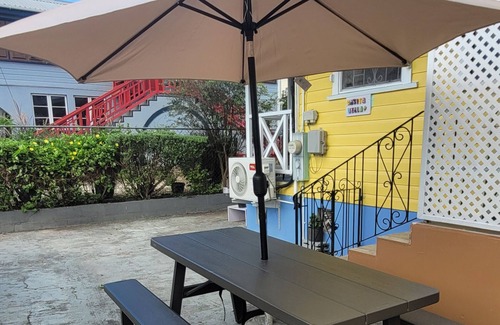 Bridgetown House | Cozy and peaceful villa bordering St. Michael and Christ