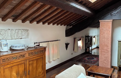 Bassano del Grappa House | Cozy and quiet attic in the heart of Bassano del Grappa