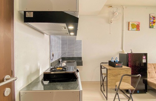 Depok Apartment | Cozy and Spacious 2BR Apartment at Transpark Cibubur