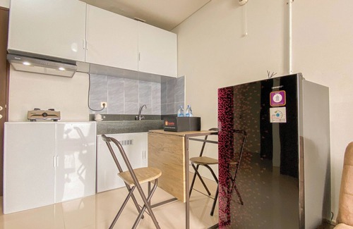 Depok Apartment | Cozy and Spacious 2BR Apartment at Transpark Cibubur