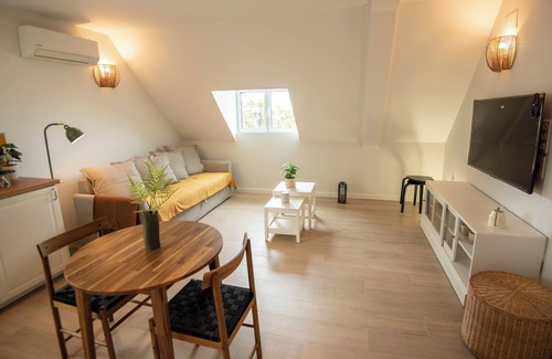 Barrio de la Vega Apartment | Cozy and spacious apartment in the neighborhood of Monachil