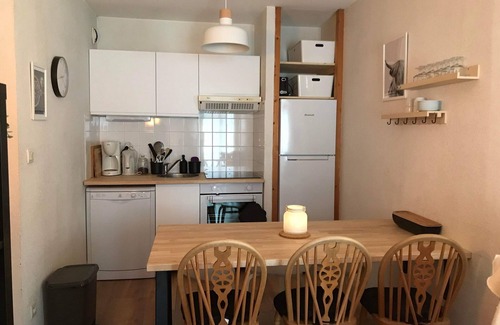 Samoens Apartment | Cozy and spacious apartment 4/6 pers. Skiing, swimming pool & sauna in Samoens