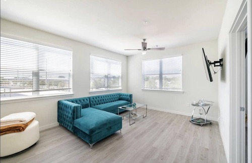 Northside Condo | Cozy and stylish htx condo