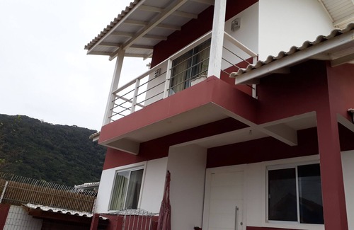 Muquem House | Cozy and sunny house