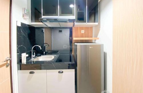 Jatingaleh Apartment | Cozy and Tidy 1BR The Alton Apartment By Travelio