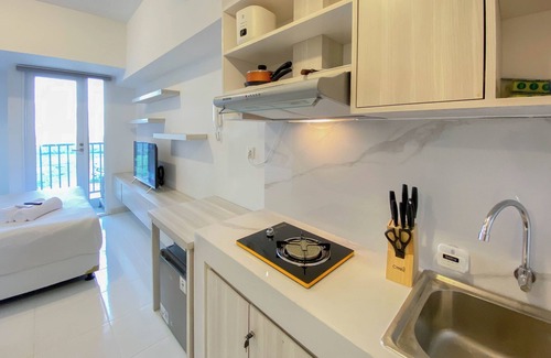 Grogol Utara Apartment | Cozy And Well Furnished Studio Tokyo Riverside Pik 2 Apartment