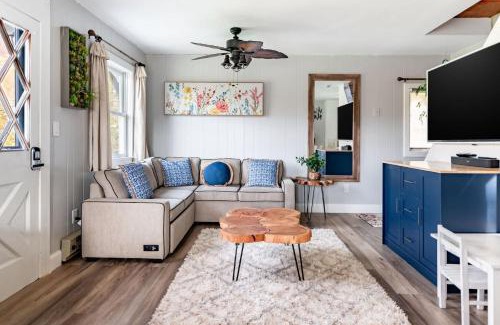 Andes House | Cozy Andes Cabin with Scenic Views