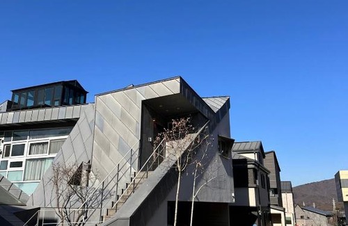 Jingwan-dong House | Cozy Aori house