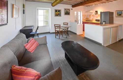 Morieres-les-Avignon Apartment | Cozy apartment in Morières-lès-Avignon