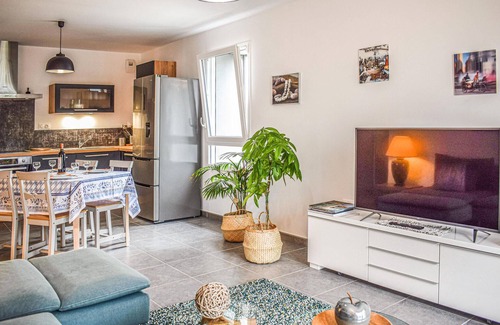 Saint-Quay-Portrieux Apartment | Cozy apartment in Saint Quay Portrieux