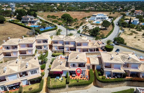 Alfanzina Apartment | Cozy apartment with large sun-facing terrace and views of garden and sea