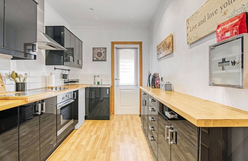 Gandia Apartment | Cozy Apartament in Gandia Center Sat TV and super fast Wi-Fi