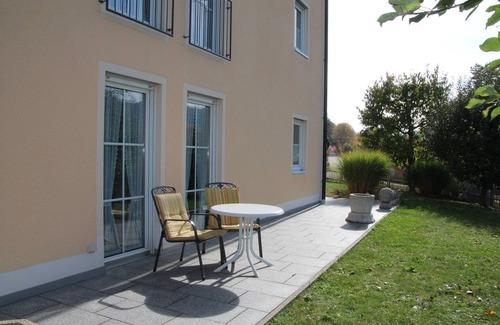 Riedenburg Apartment | Cozy apartment (30sqm2) in a quiet, sunny location