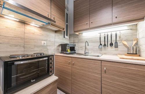 Aigaleo Apartment | Cozy apartment 10 minutes from Monastiraki Athens