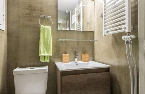 Aigaleo Apartment | Cozy apartment 10 minutes from Monastiraki Athens