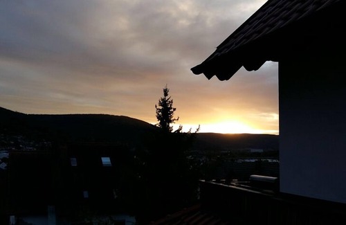 Buergstadt Apartment | Cozy apartment (92sqm) with fireplace and balcony