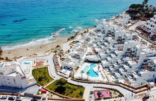 Coveta Fuma Apartment | Cozy apartment by the sea beach