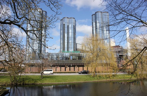 Jever Apartment | Cozy apartment centrally located with separate entrance and parking.