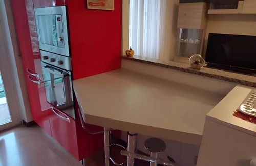 Lorenteggio Apartment | Cozy apartment equipped with every comfort, 300m from the M4 Tolstoj stop