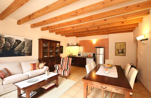 Felanitx Villa | Cozy apartment for 4 people with a wonderful garden near Felanitx