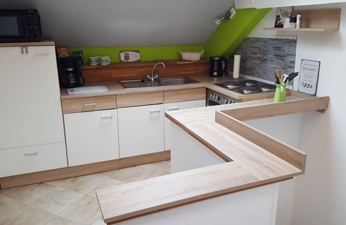 Irrel Condo | Cozy apartment for adults with beautiful outdoor facilities