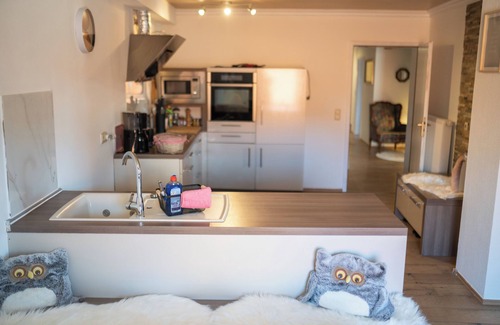 Eckartshausen Apartment | Cozy Apartment Hideaway/5 min from the highway