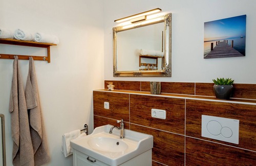 Toppenstedt Apartment | Cozy apartment in a quiet location