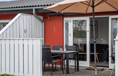 Akirkeby Apartment | Cozy apartment in Aakirkeby with WiFi