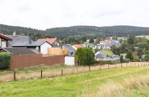 Altenfeld Apartment | Cozy Apartment in Altenfeld with Garden