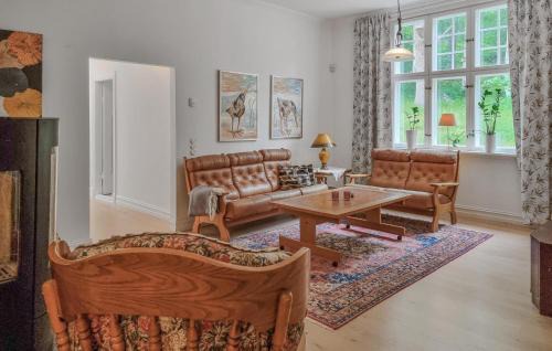 Alingsas Apartment | Cozy Apartment In Alingsås