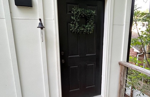 Carrboro Apartment | Cozy apartment in charming Carrboro, NC with WiFi, AC