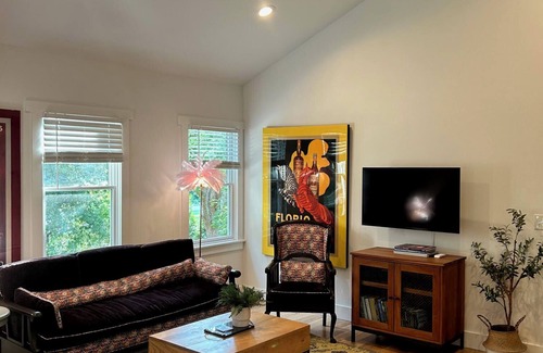 Carrboro Apartment | Cozy apartment in charming Carrboro, NC with WiFi, AC