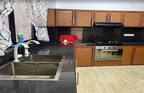 Weligama Apartment | Cozy apartment in enjoyable Mirissa with WiFi, AC