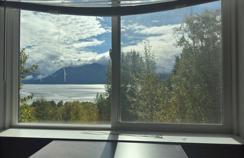 Indian Apartment | Cozy apartment in Indian AK 25 min to Anchorage & Girdwood, breathtaking views