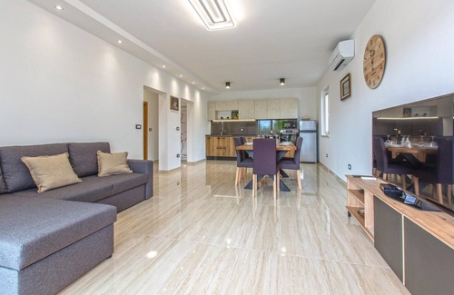 Koper Apartment | Cozy apartment in Koper with sauna