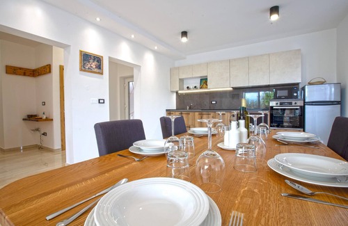 Koper Apartment | Cozy apartment in Koper with sauna