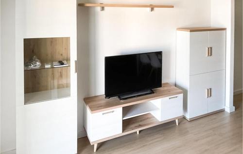 Playa Pobla de Farnals Apartment | Cozy Apartment In La Pobla De Farnals