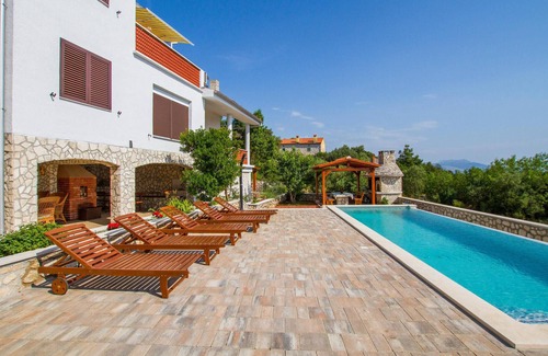 Ravni Apartment | Cozy apartment in Labin with WiFi