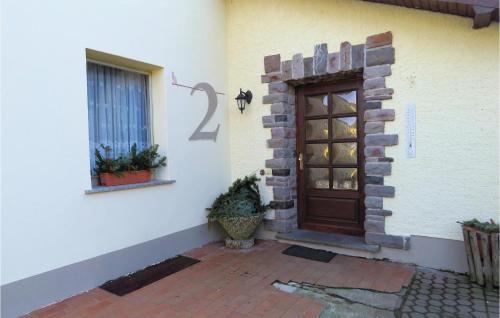 Meisburg Apartment | Cozy Apartment In Meisburg With Wifi