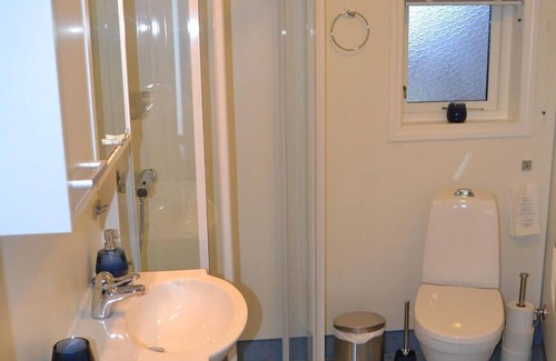 Kvam Apartment | Cozy apartment in Norheimsund with WiFi
