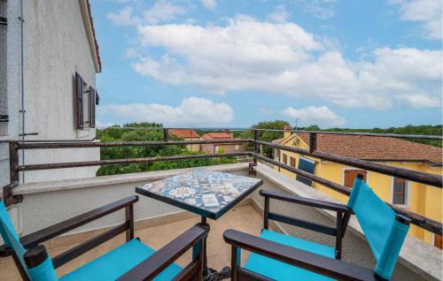 Barbariga Apartment | Cozy Apartment In Peroj With Wifi