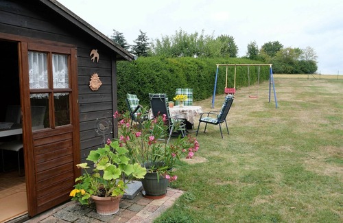 Strotzbusch Apartment | Cozy Apartment in Strotzbüsch near Eifel Center