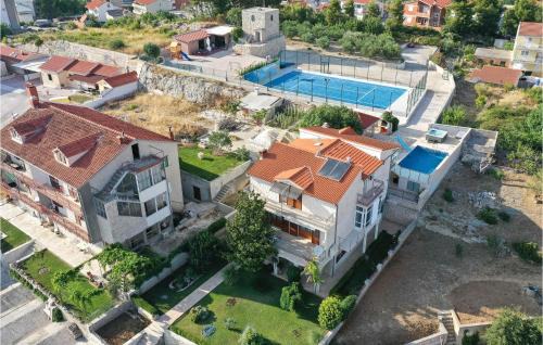 Kamen Apartment | Cozy Apartment In Split With Kitchen