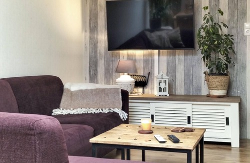 Yerseke Apartment | Cozy apartment in Yerseke with sauna